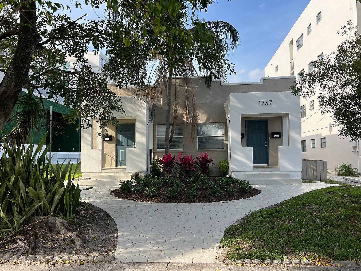 1 bed, 480 sqft, $1,750 — Photo 1
