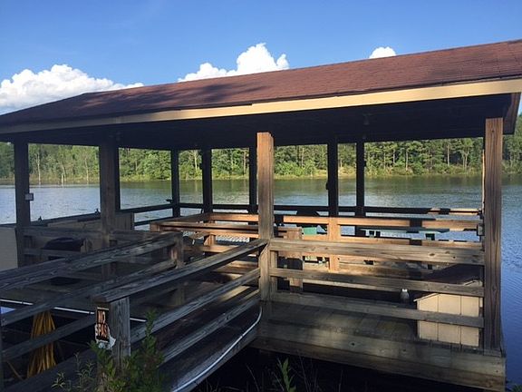 2nd image of 126 Shore Dr