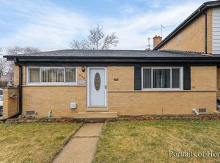 408 Glendale Rd, Glenview, IL 60025