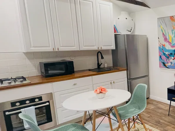 (undisclosed Address), La Jolla, CA 92037