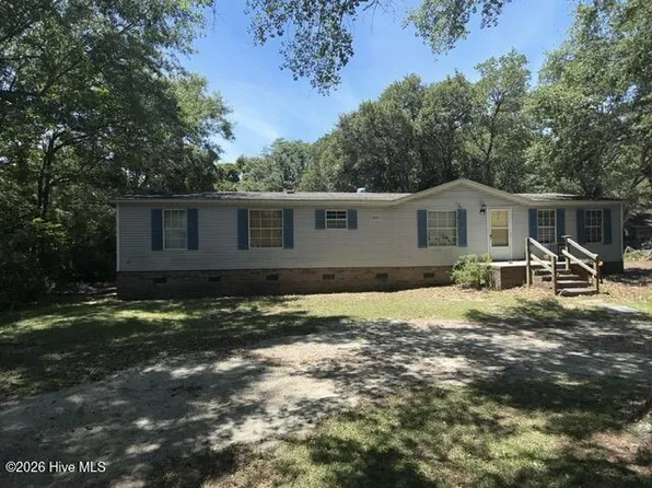 139 Moores Landing Ext, Hampstead, NC 28443