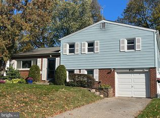 610 Wayland Rd, Plymouth Meeting, PA 19462