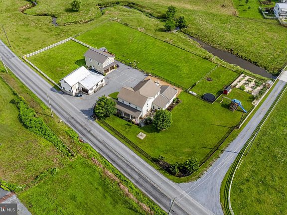 2nd image of 1857 N Churchtown Rd