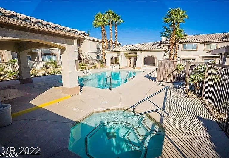 8725 W Flamingo Rd — Photo 16