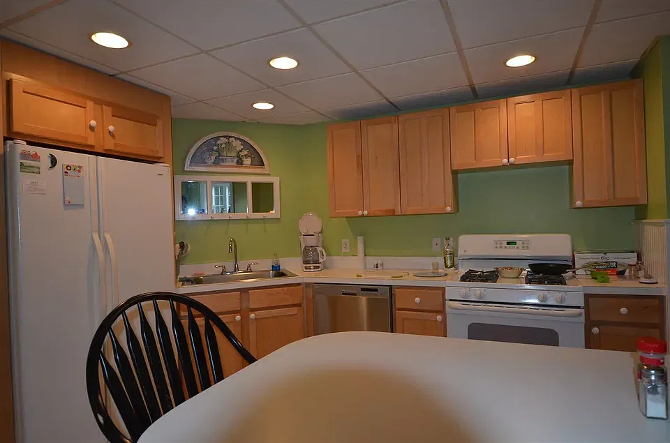 1 bed, 900 sqft, $1,400 — Photo 2