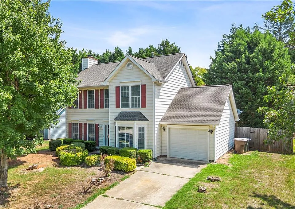 2320 Meadow Gate Dr