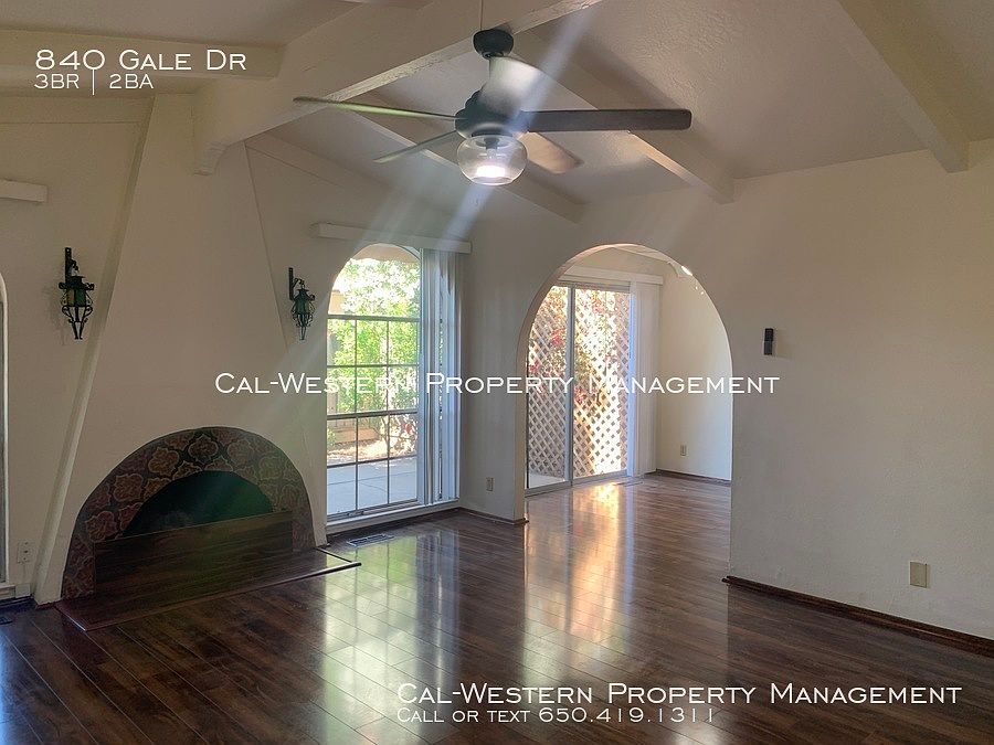 1st image of 840 Gale Dr