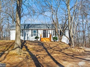 208 Mountain Lake Dr, Front Royal, VA 22630