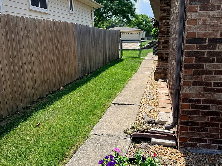 38352 Coronation Dr — Photo 6