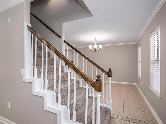 4th image of 10106 Cantertrot Dr