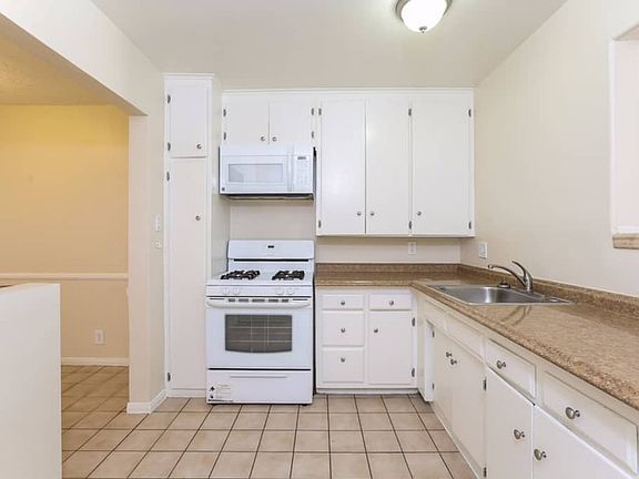 5th image of 6858 Lubao Ave