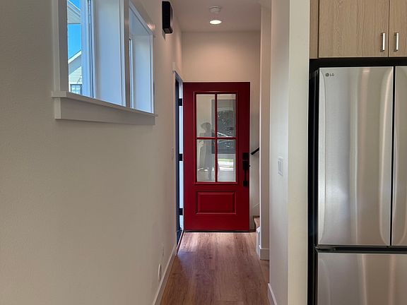 2nd image of 1004B N 48th St