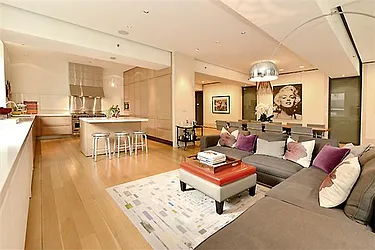 Sold by Prime Manhattan