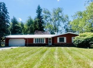 1501 Mardan Dr, Adrian, MI 49221