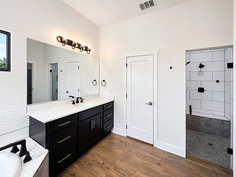 7119 Rosado Dr — Photo 22