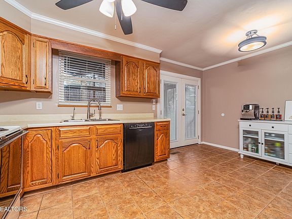 5th image of 5213 Fawnwood Rd