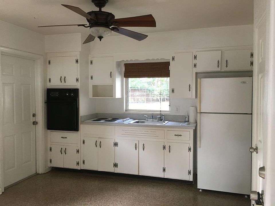 1st image of 236 W Orlando St