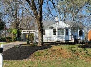 3008 Pelham Ct, Jeffersontown, KY 40299