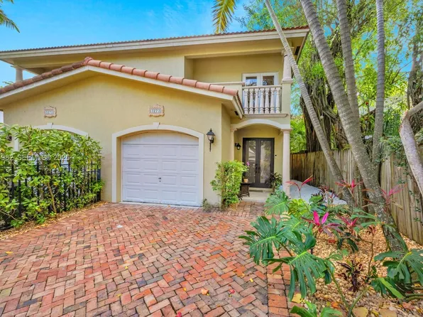 3273 Matilda St, Coconut Grove, FL 33133