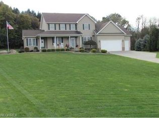 9830 Ginger Hill Ct, New Middletown, OH 44442