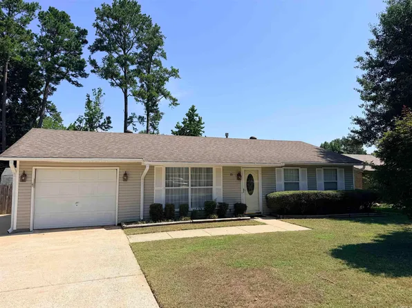 15 Parkridge Dr, North Little Rock, AR 72120