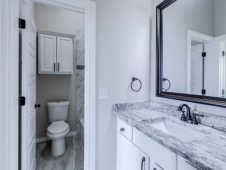 9209 SW 34th St — Photo 24