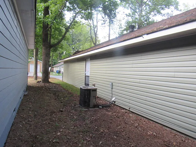 540 Crooked Creek Ct — Photo 9