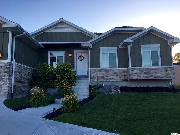2nd image of 11842 S Pinnacle Acre Ct