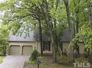 7105 River Birch Dr, Raleigh, NC 27613