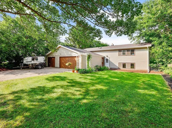 5222-5224 Piccadilly Drive, Madison, WI 53714