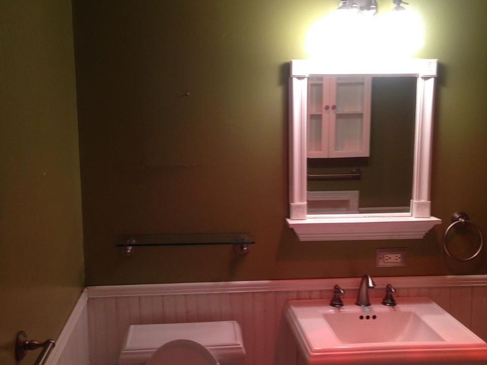 2nd image of 30 Woodland St APT 9B