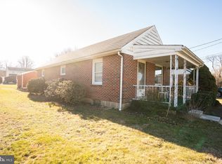 130 E Ruth Ave, Robesonia, PA 19551