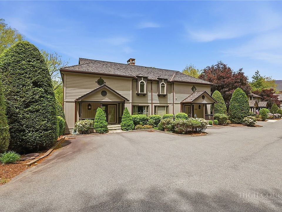 1st image of 659 Clubhouse Drive #E1