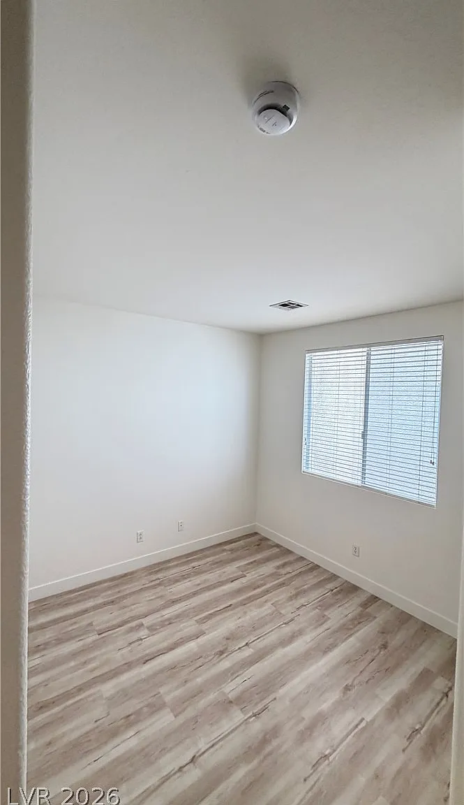 3 bed, 2.0 bath, 1568 sqft, $1,999 — Photo 4