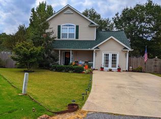 224 Jones Rd, Taylors, SC 29687