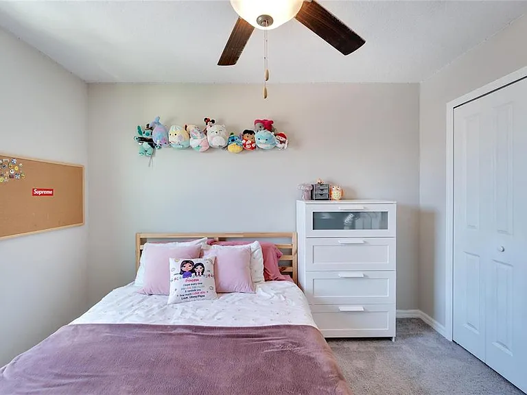 403 Royal Empress Dr — Photo 25