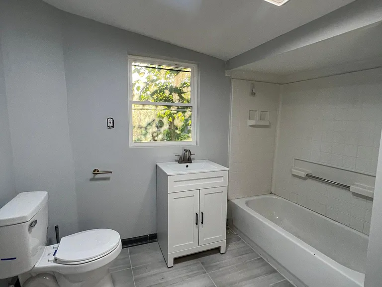 2508 Osage St — Photo 7