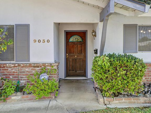 4th image of 9030 El Oro Plaza Dr