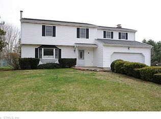 4 Pamela Way, Waterford, CT 06385