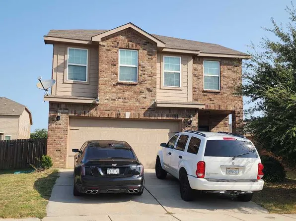 6153 Obsidian Creek Dr, Fort Worth, TX 76179