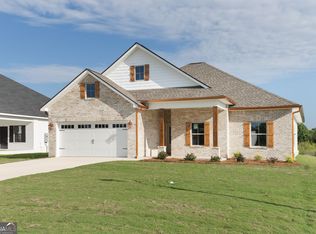 139 Early Dr, Byron, GA 31008