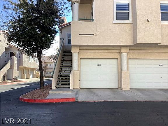 3rd image of 7450 S Eastern Ave Unit 2062