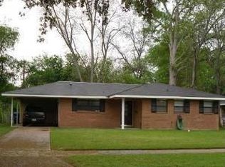 810 Lark Ave, Shreveport, LA 71105
