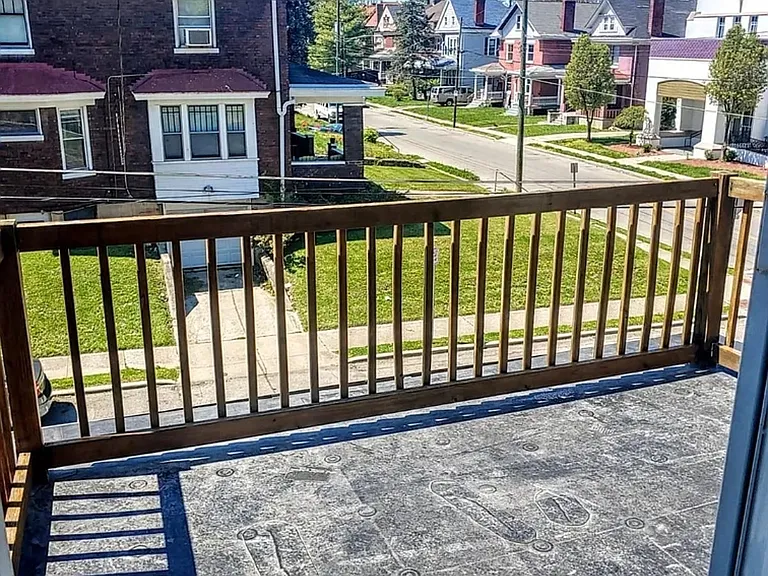 1903 Clarion Ave #2 — Photo 1