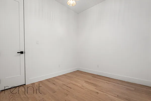 Rented by Rennit Inc. | media 13