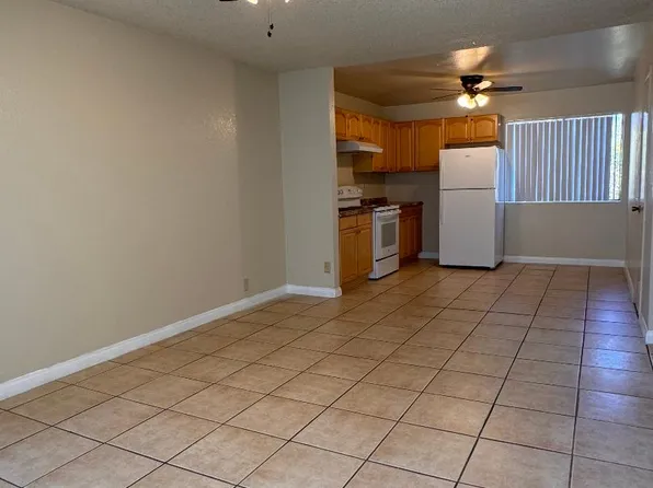 3033 E 18th St E #B6, National City, CA 91950