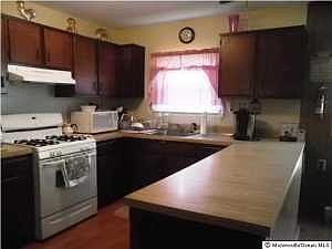 3rd image of 34 Liberta Dr