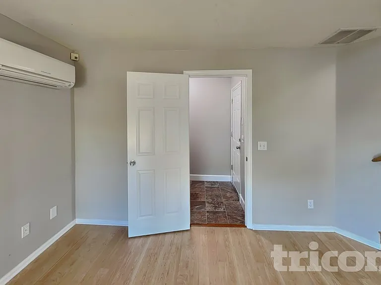 4510 41st St NE — Photo 3
