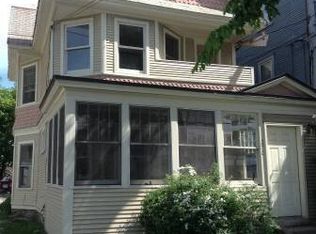270 Pearl St, Burlington, VT 05401