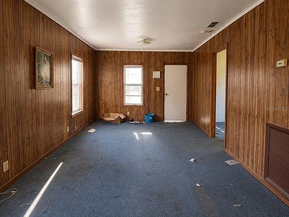 2nd image of 710 SEMINOLE STREET